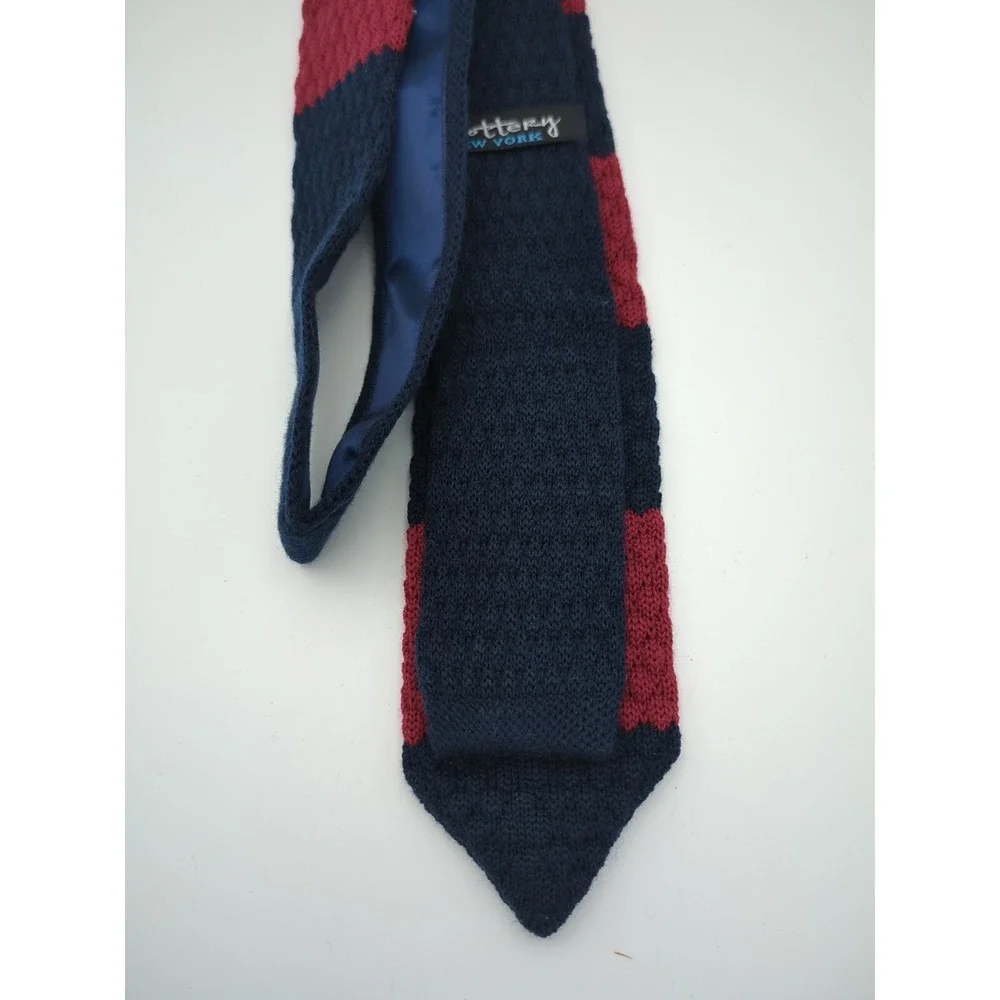 2014‎ The Knottery New York 100% Wool Necktie Striped Maroon & Navy Blue